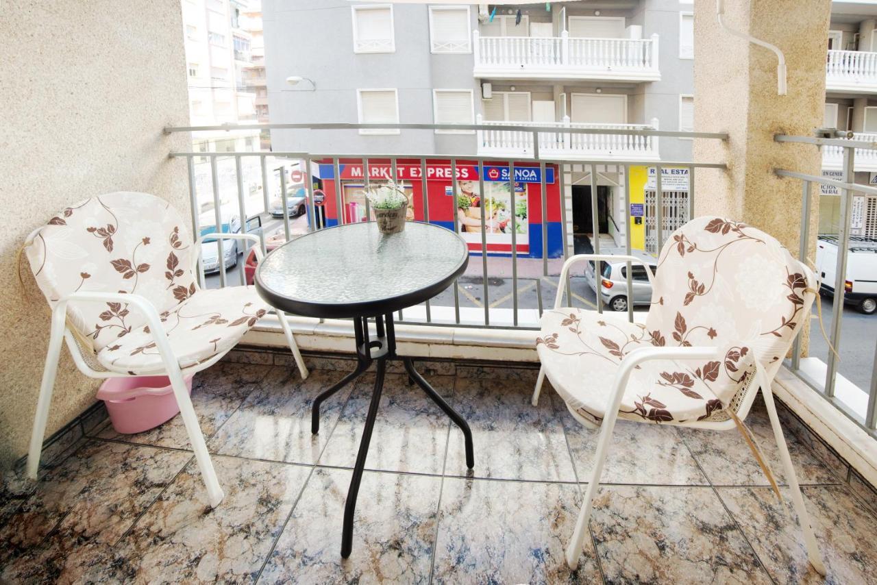 Holiday La Loma Apartment Torrevieja Dış mekan fotoğraf